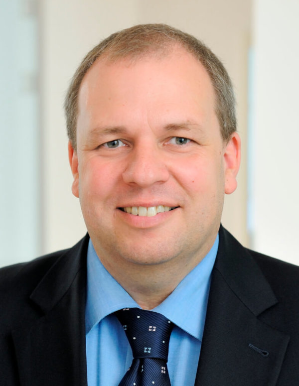 Frank Triebel Ihr KMU-Berater: Dipl.-BW (FH) Frank Triebel, MBA