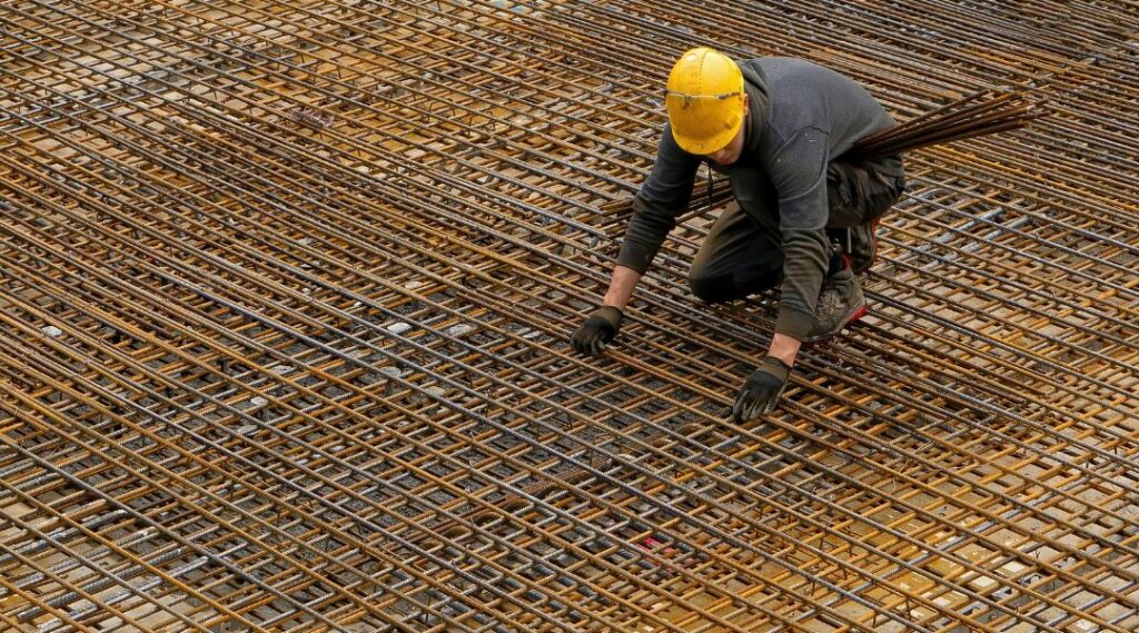Bürokratie und Bestimmungen überfordern die Baubranche