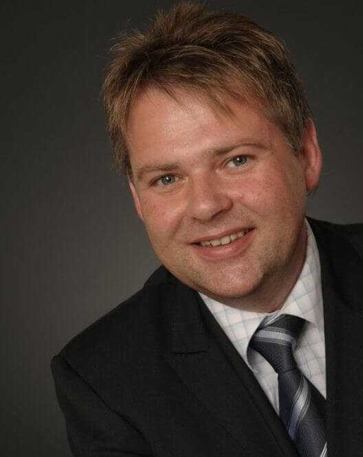 Dr. Hartmut Meyer Dr. Hartmut Meyer