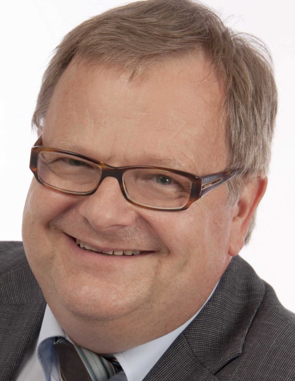 dr.kirst kmu Ihr KMU-Berater: Dr. oec. Uwe Kirst