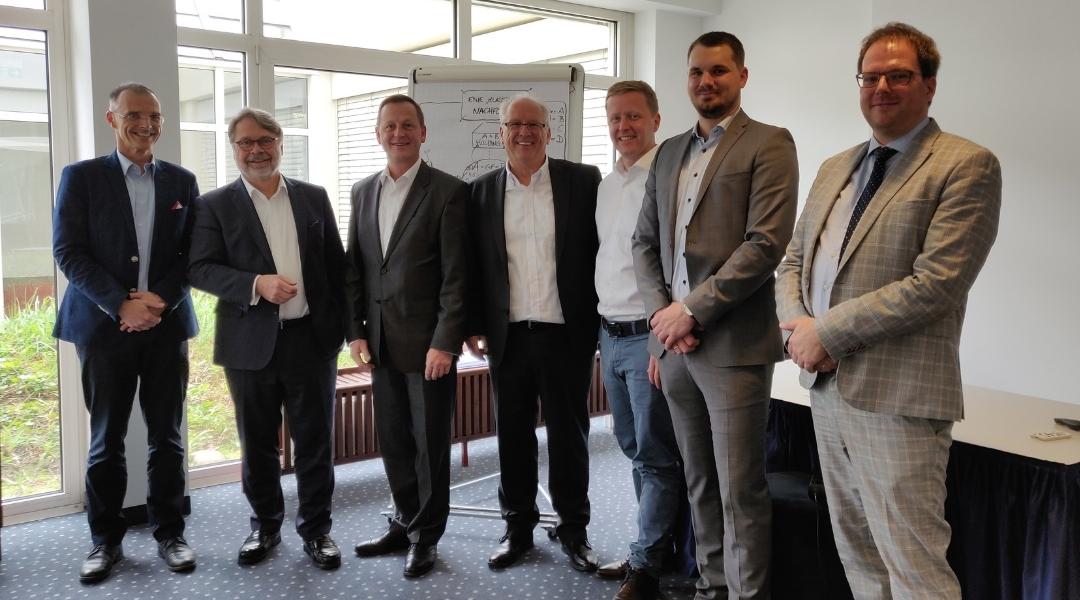 gruppenfoto teilnehmer kmu fachberaterausbildung herbst 2021