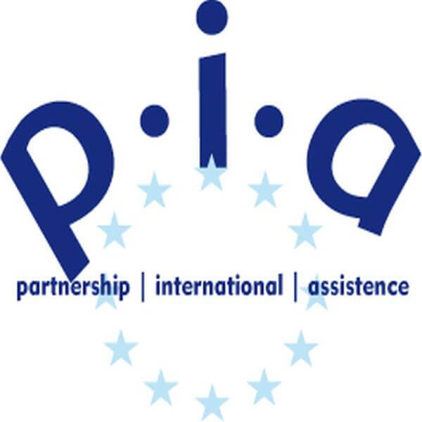 logo pia logo pia