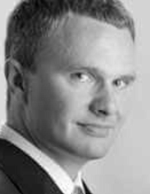 Thilo Stassen - KMU-Berater Ihr KMU-Berater: Dipl.-Kaufmann, LL.M. Thilo Stassen